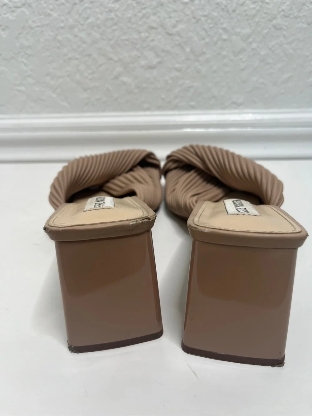 Steve Madden Gomaz Block Heeled Mules Sz 8.5